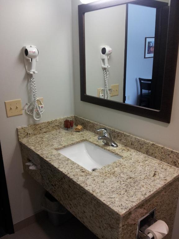 Midland Inn & Suites Kamer foto
